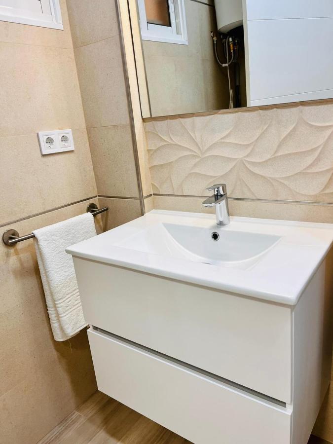 Moderno Y Nuevo Apartamento Playa Apartment Benalmadena Bagian luar foto